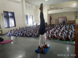 Yogacharya Dr. Nilesh Mahajan's Yoga Pose