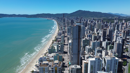 ITAPEMA NO TOPO: CIDADE LIDERA RANKING NACIONAL DO PREÇO MÉDIO DO METRO QUADRADO