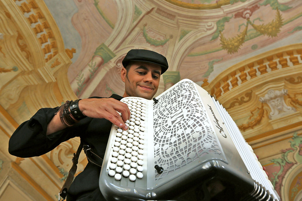 Saro Calandi 008