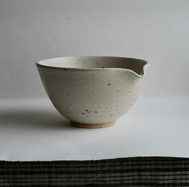 Thoughtful ceramic pieces by Hannah Kinchin.