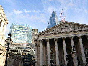 Bank of England reduces base rate to 5%