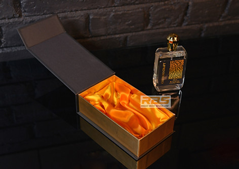 Perfume-Packaging-Box-Manufacturer