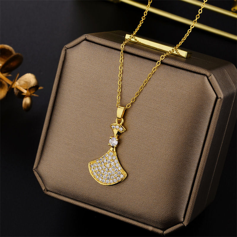 Thumbnail: New In Light Luxury Zircon Crystal Stainless Steel Necklaces For Women Korean Fa