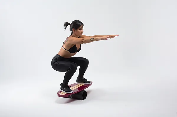 Pranchas de Equilíbrio Vibeboard. Indicadas para quem busca aperfeiçoar o desempenho de lifestyle Surf, Skate, Yoga, Pilates e Treinamentos Funcionais adquirindo força, resistência e equilíbrio.