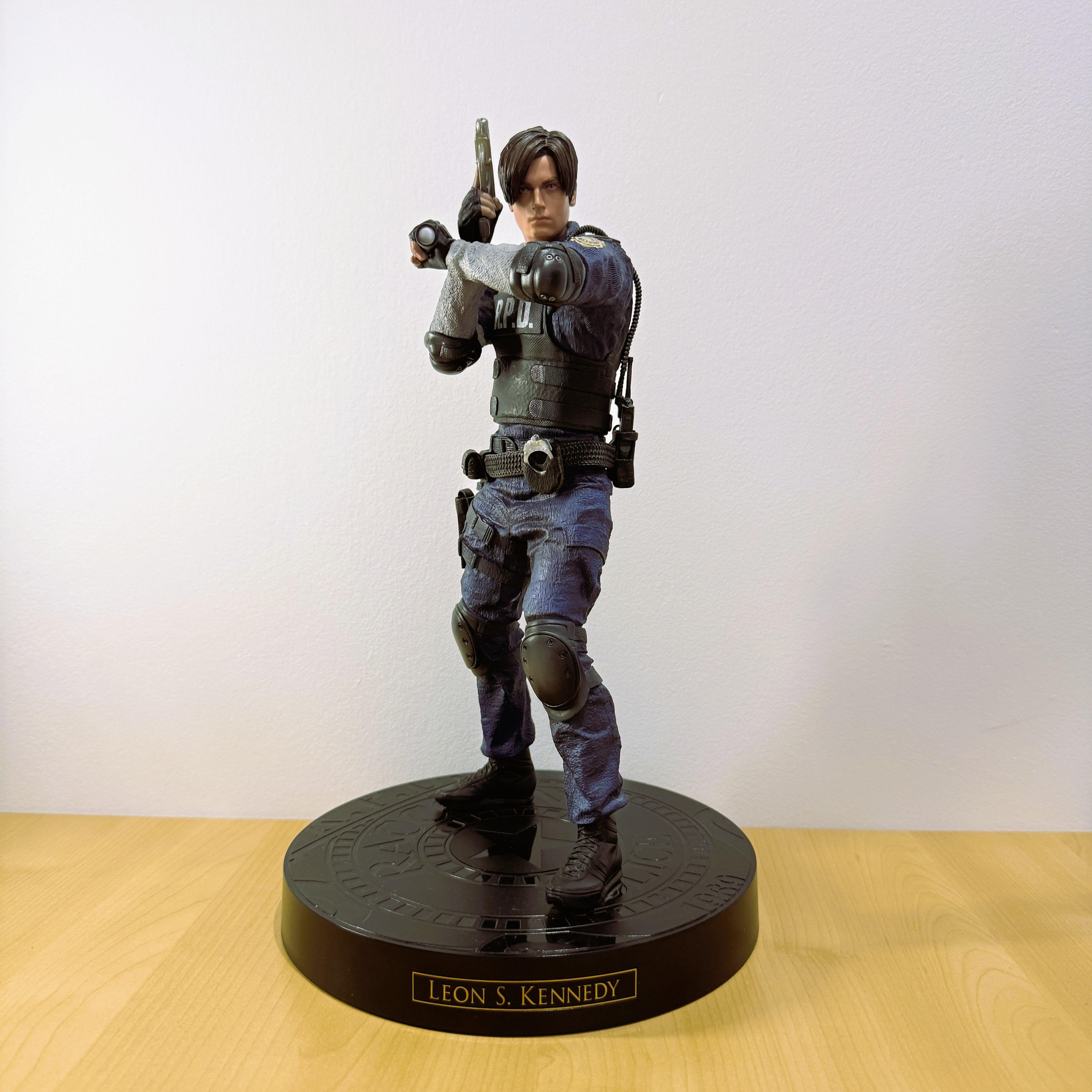 Leon S. Kennedy: R.P.D. Station - Resident Evil 2 Remake