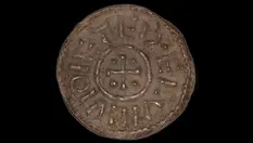 Descoberta na Inglaterra, uma moeda rara de Rei Viking tem valor histórico inestimável
