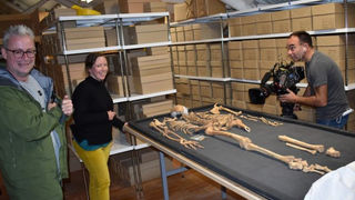 2 VIKINGS DA MESMA FAMÍLIA SERÃO REUNIDOS APÓS MIL ANOS