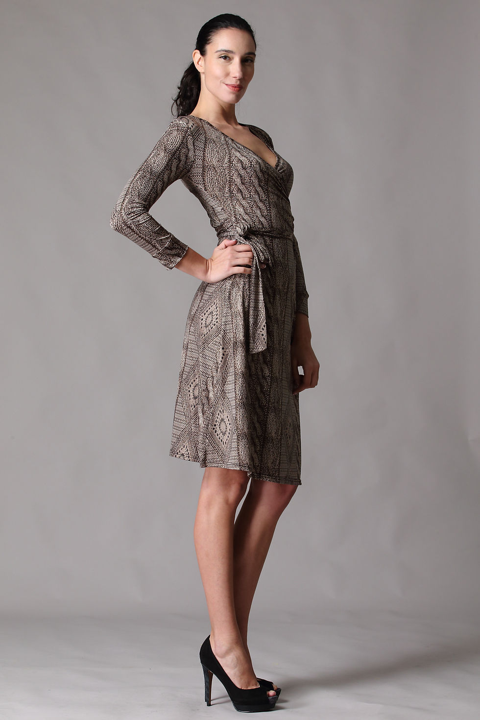 Thumbnail: Veronica Long Sleeve Wrap Dress