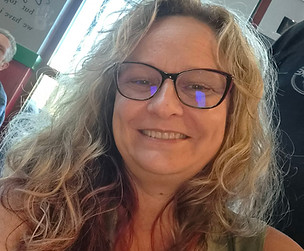 Christine Headshot.jpg