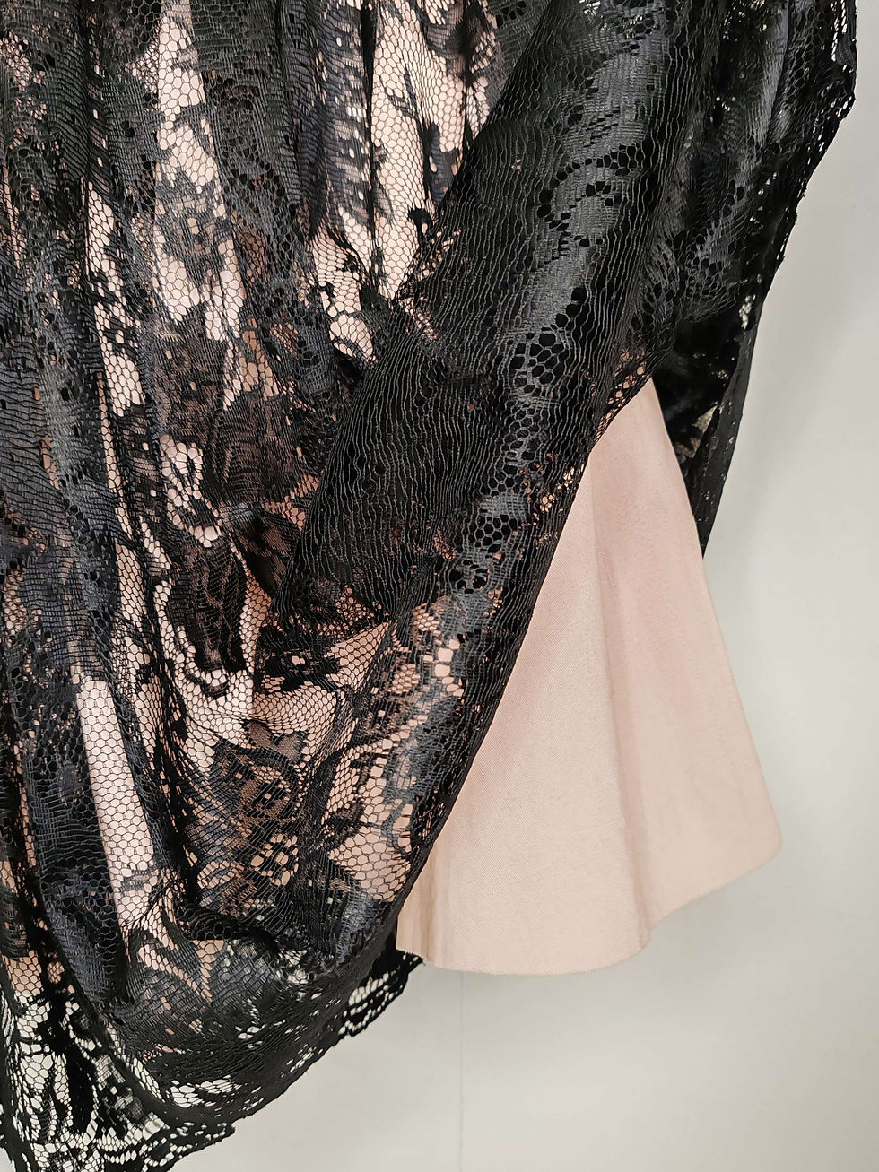 Miniature : Robe dentelle
