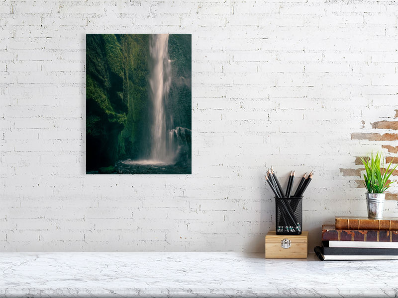 Thumbnail: Secret Waterfall