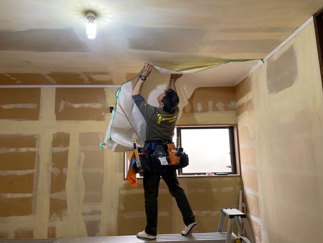 天井クロス張り