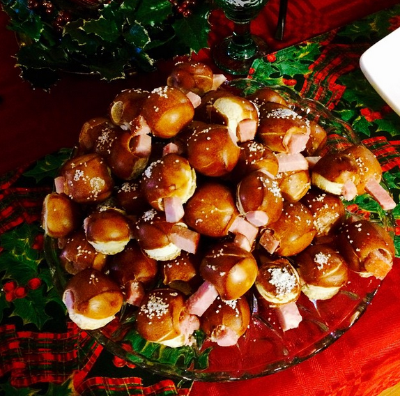 Stuffed Pretzel Bites