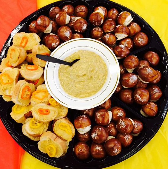 Humus Crackers and Pretzel Bites