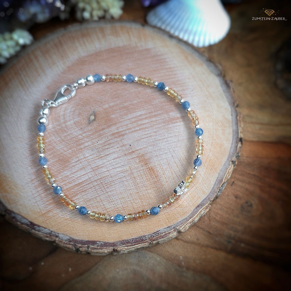 Miniaturbild: Armband gelber Saphir und Kyanit mit einem Schmetterling
