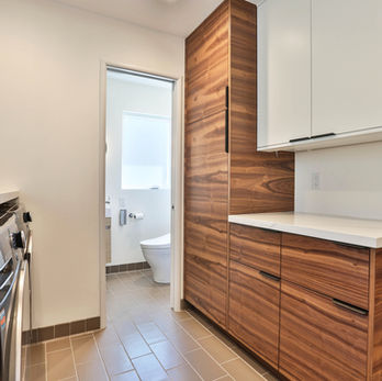 Modern Laundry Room 1c