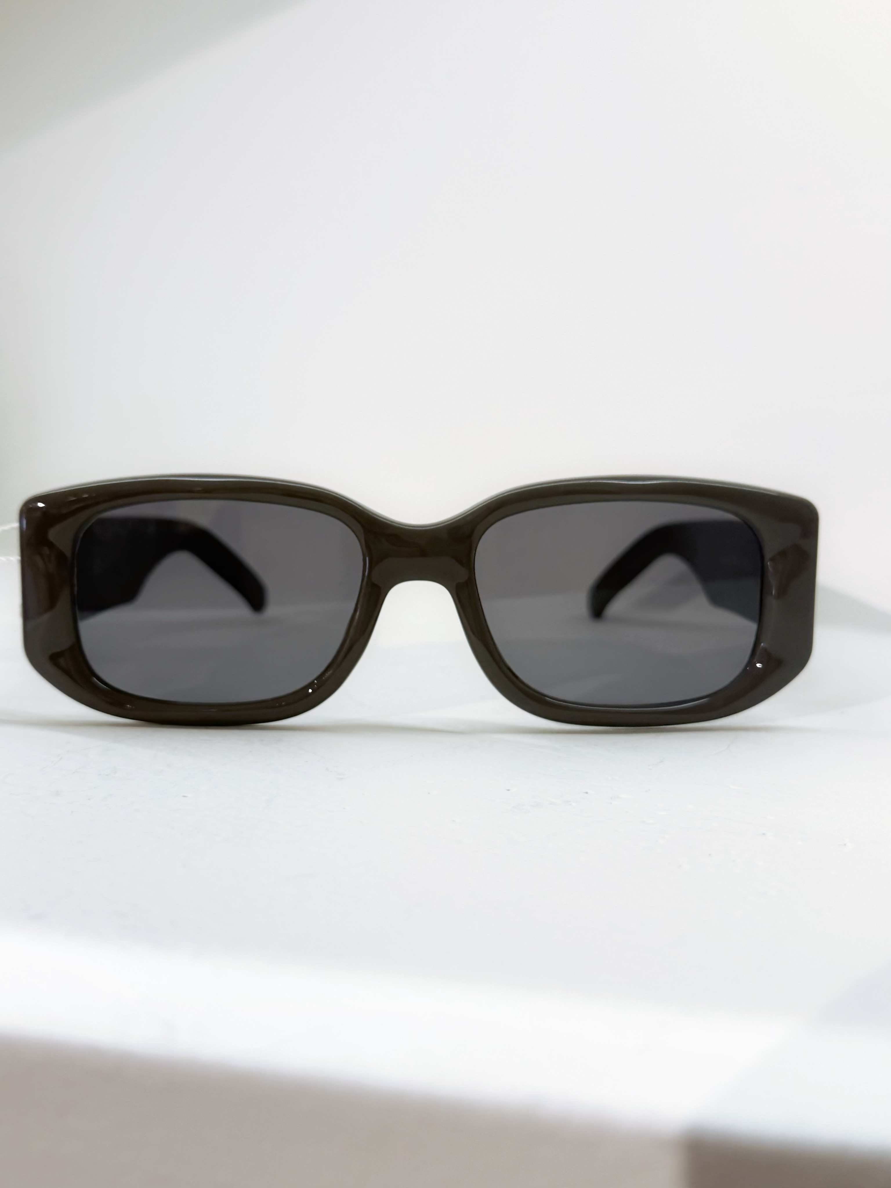 GAFAS DE SOL GRIS