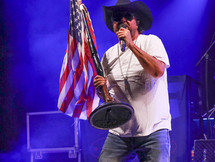 Colt-Ford-and-Justin-Champagne_082721_0090.jpeg