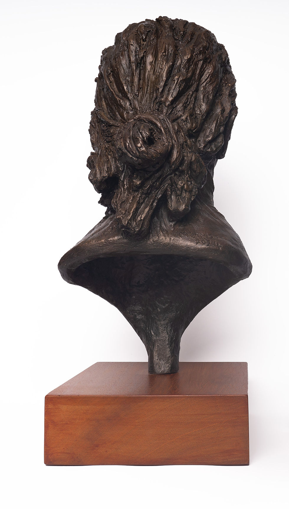 Thumbnail: Diverse sculpture representation, portrait of a male of Chinese heritage, back view, showing hair detail