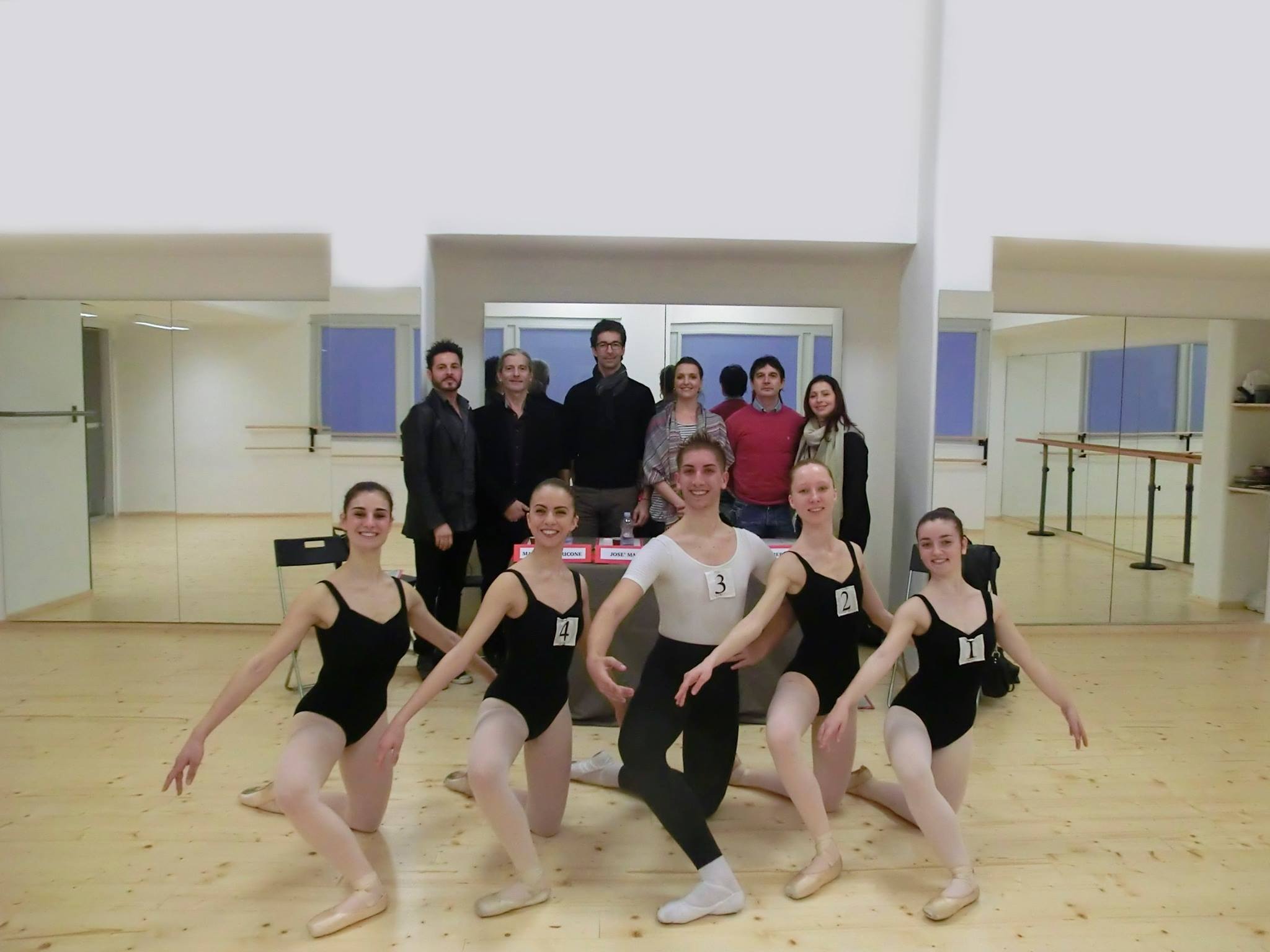 Jury Bari.JPG