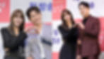 Atores de "Live Your Own Life" em fotos promocionais.