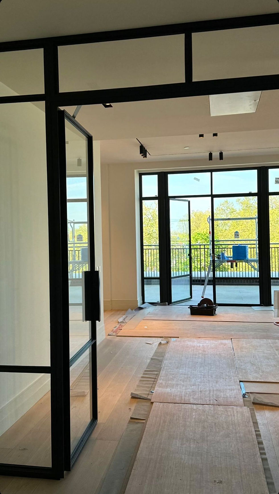 WhatsApp Image 2025-10-13 at 22.48.58 (7)