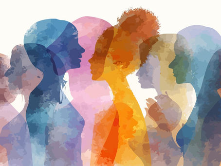 Faces da personalidade pintadas