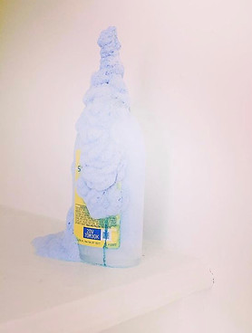 bleach hair dye foaming out of bottle expired