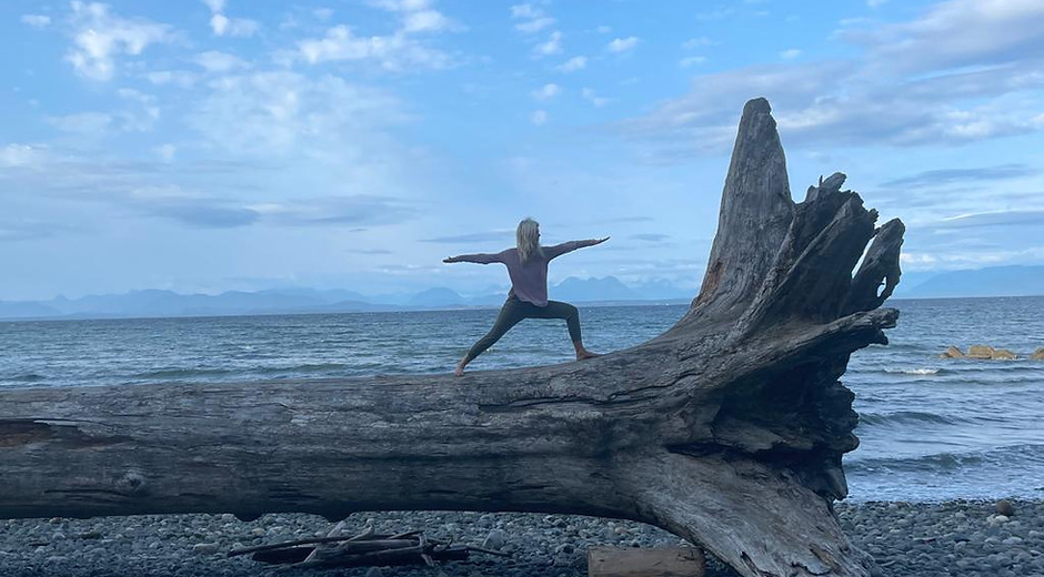 Sabina Magnus Yoga Vancouver Island Archer pose.jpeg