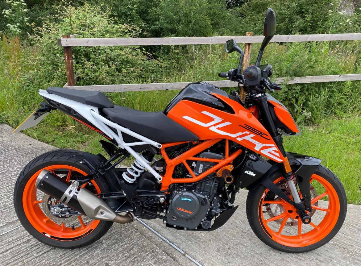 KTM 390 DUKE, 2021, 2,610 MILES, TWO OWNERS, A2 LICENSE ELIGIBLE, LOVELY BIKE