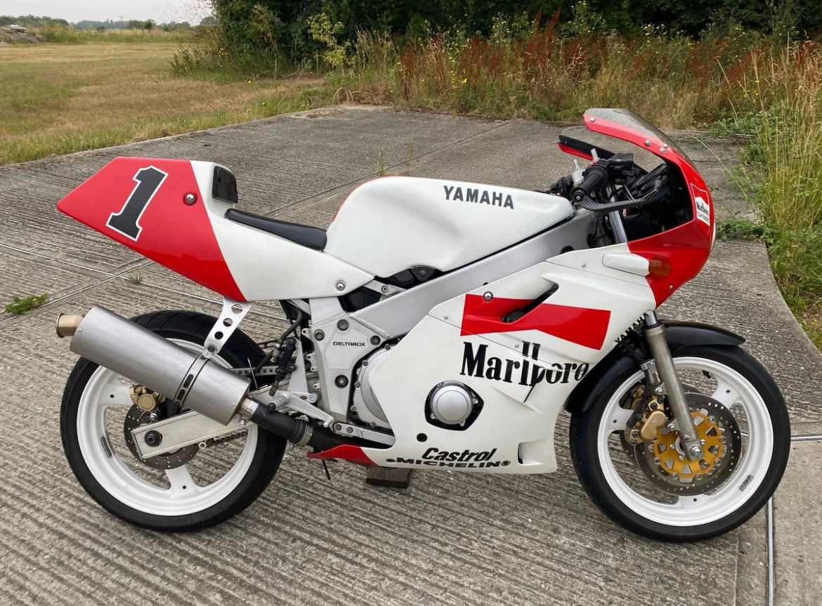 **RESERVED**YAMAHA FZR400 R, 1988, ROAD REGISTERED TRACK BIKE, GOOD RUNNER