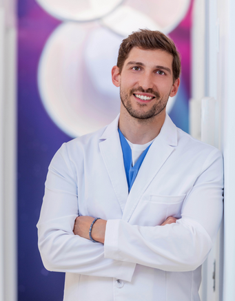 Dr. Anthony Staibano of Evolve OMS photographed by The Brand Brew Inc.