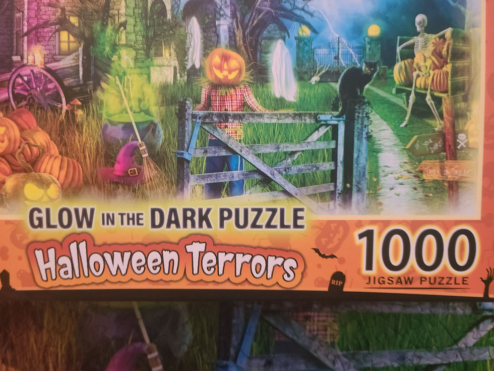 Thumbnail: 1000 pcs Halloween Haunted House puzzle - Glow in the Dark