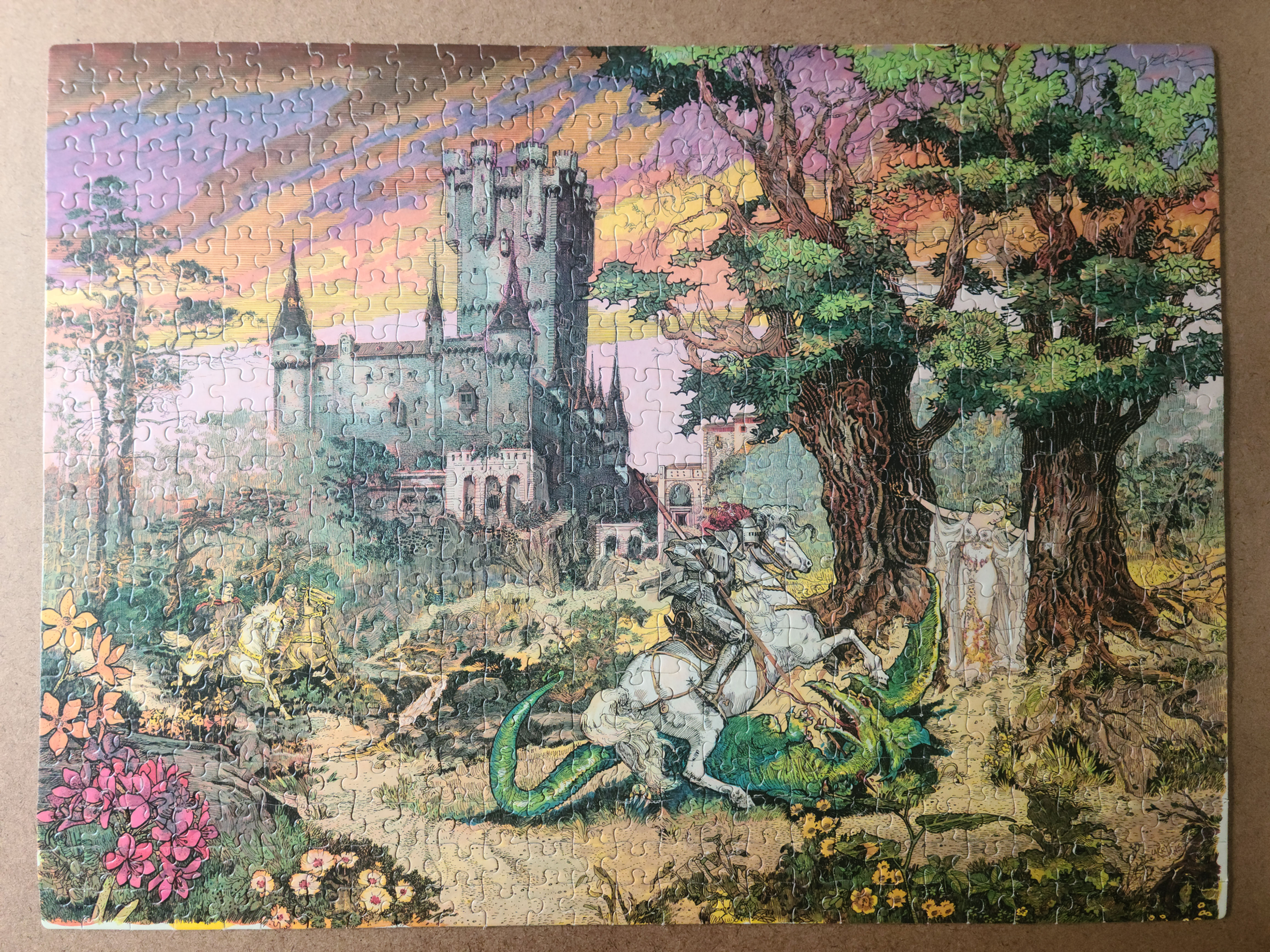 567 Pieces Knight, Dragon, Princess, Castle - Hidden Pictures by Larry Evans