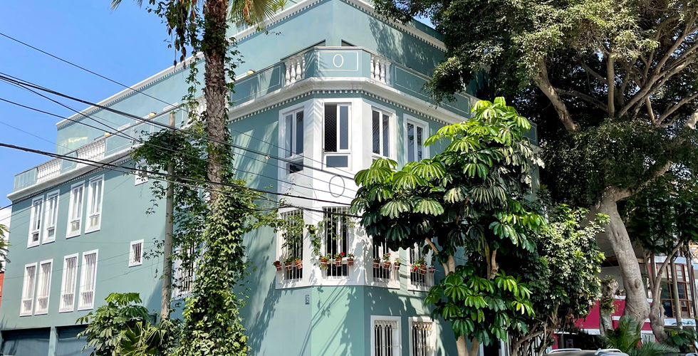 An artsy colonial style house in Barranco in Lima, Perú