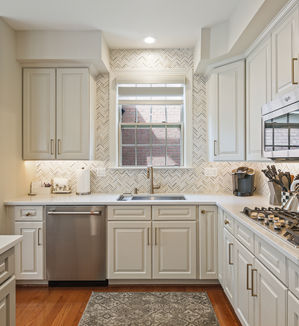 10714 Mcgregor Drive-18.jpg