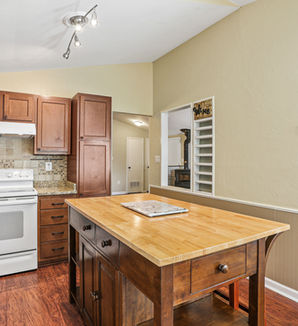 9353 Ourtime Lane-21.jpg
