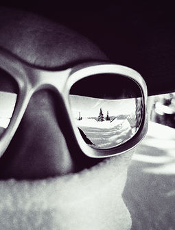 reflection oakley fakes