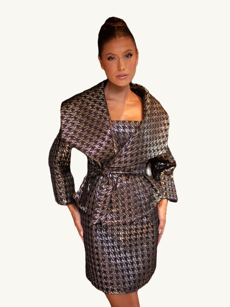 camisa em brocado preto