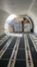 B737