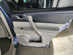 Mobile interior detailing in Bozeman Montana by Hollow Top Detailing