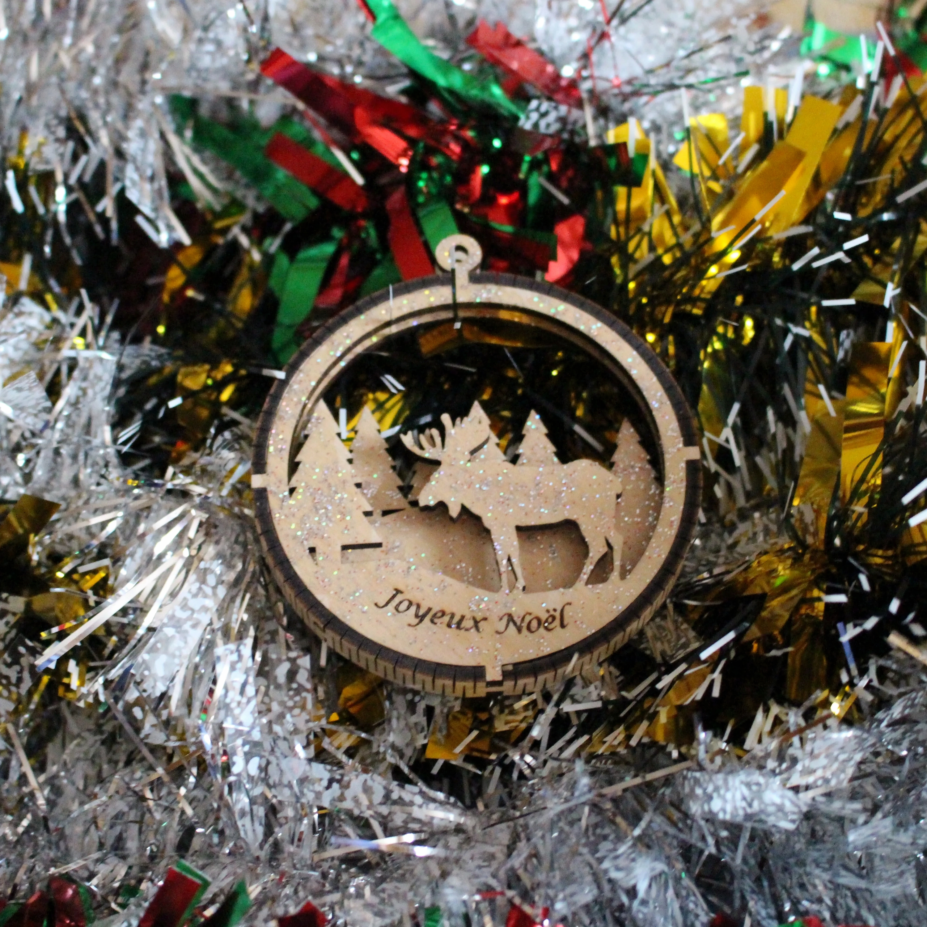 Boule de noël élan ronde en bois 3D