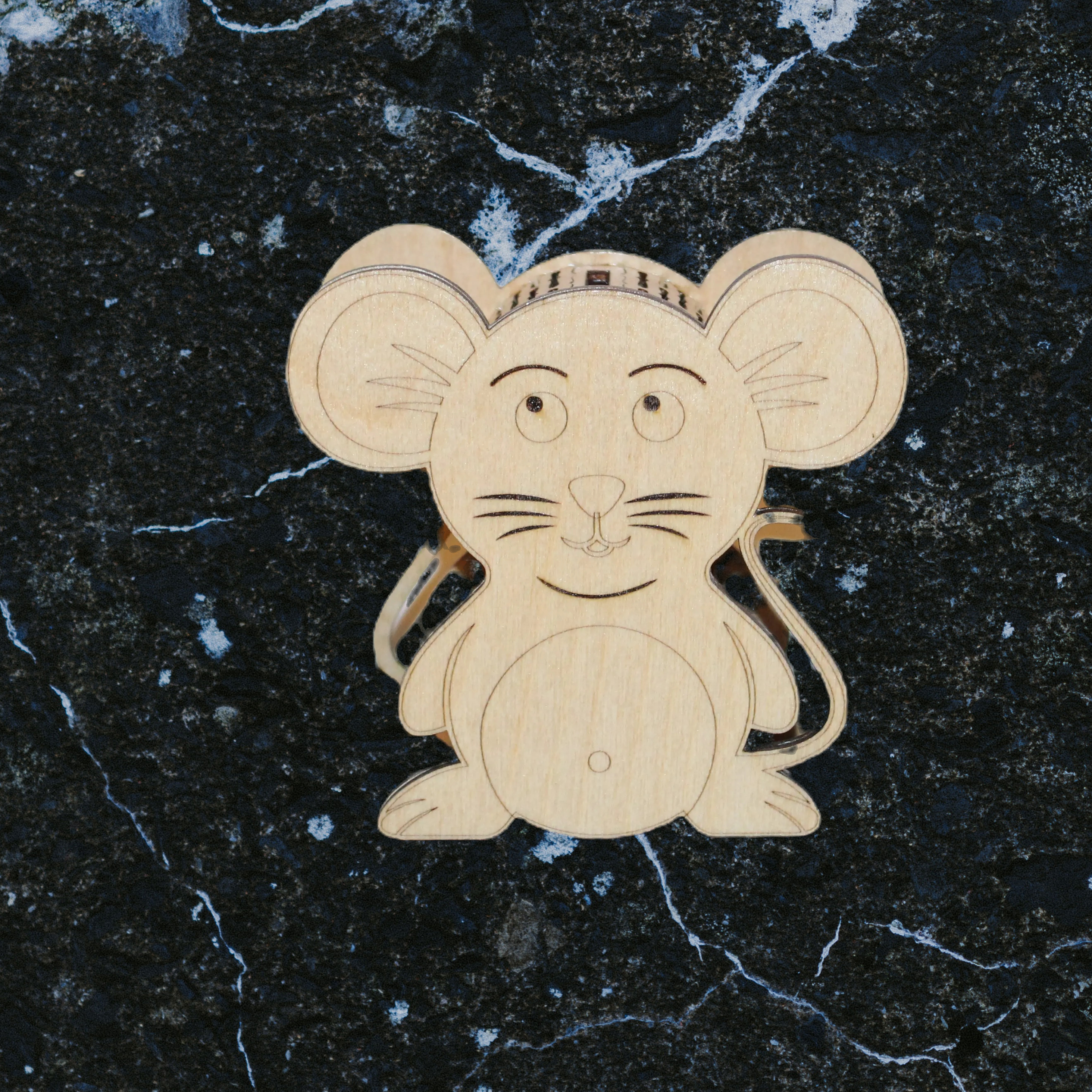 tirelire souris en bois