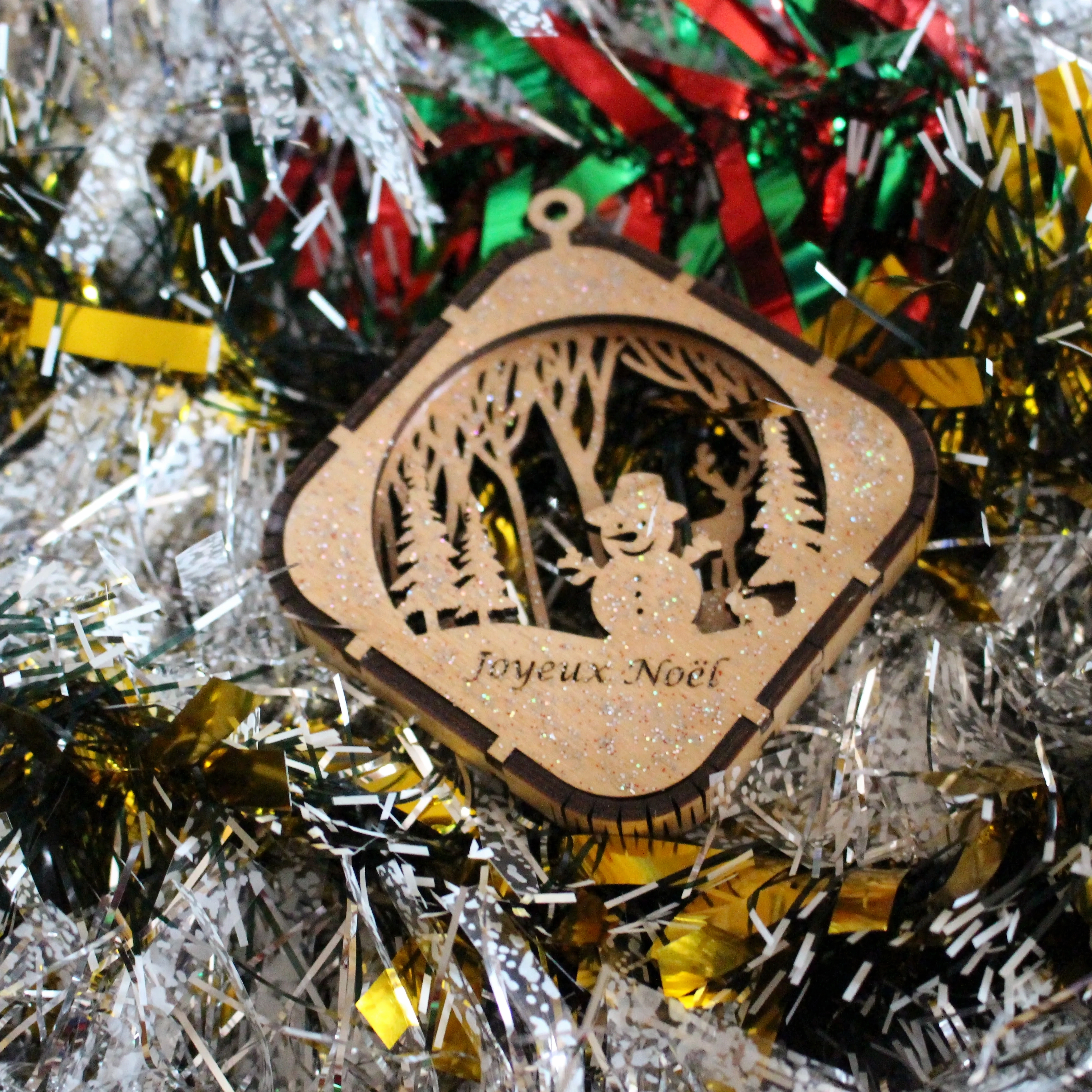 Boule de Noël Carrée Bonhomme de Neige 3D - Décoration Bois Artisanale