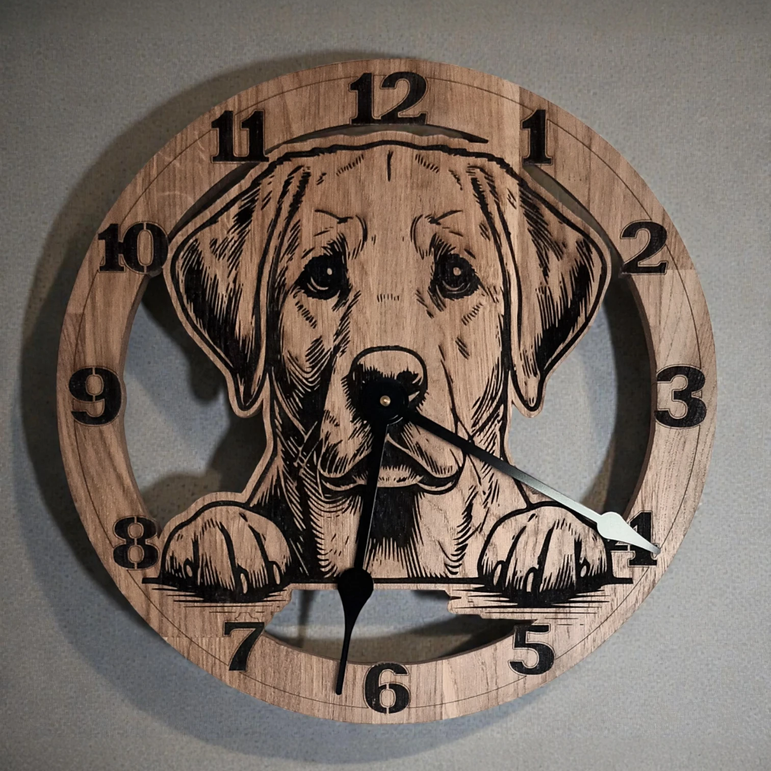 horloge murale chien labrador