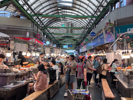 Explore Korean Markets: A Must-Do Food Experience