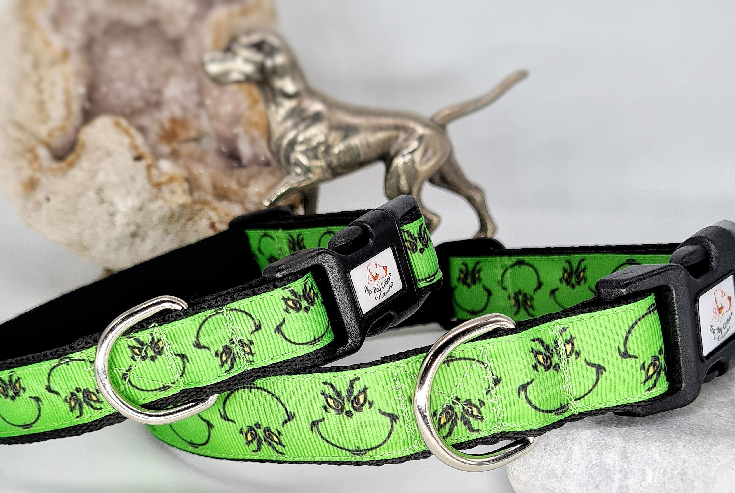 The Christmas grinch Collars