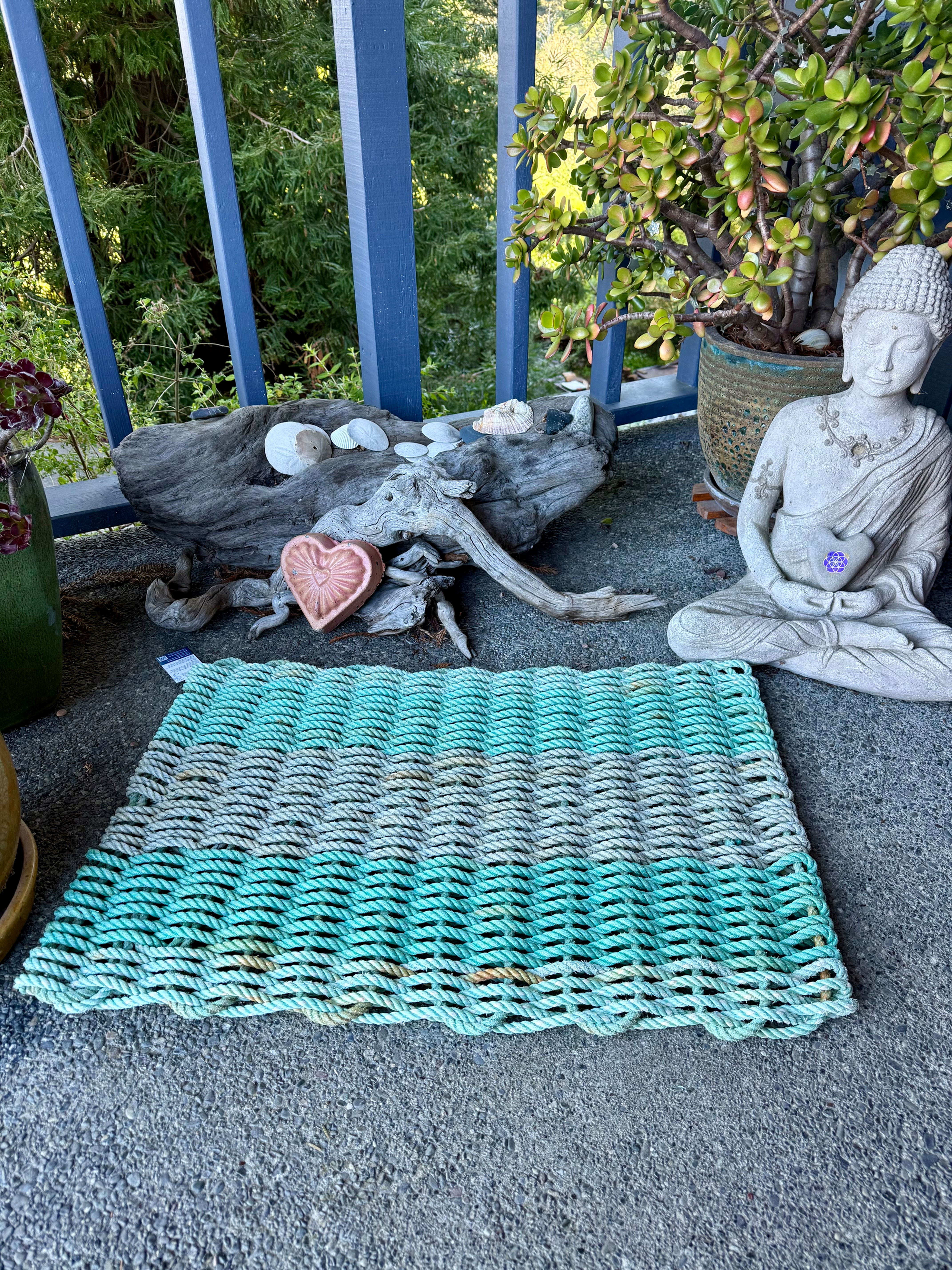 Neutral with Light Teal