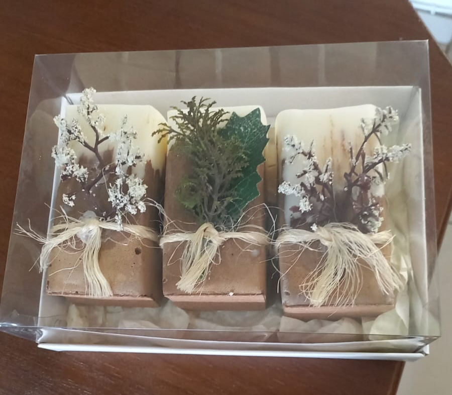 Miniatura: Trio de Velas minimalista com base