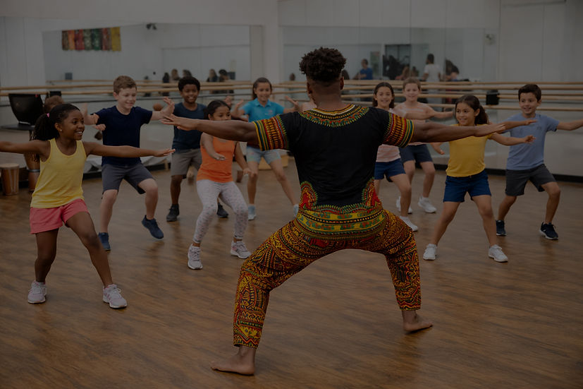 African dance class in action_edited.jpg